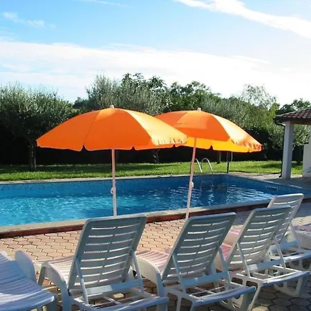 Tatil Evi Lorena Mit Pool In Poreč